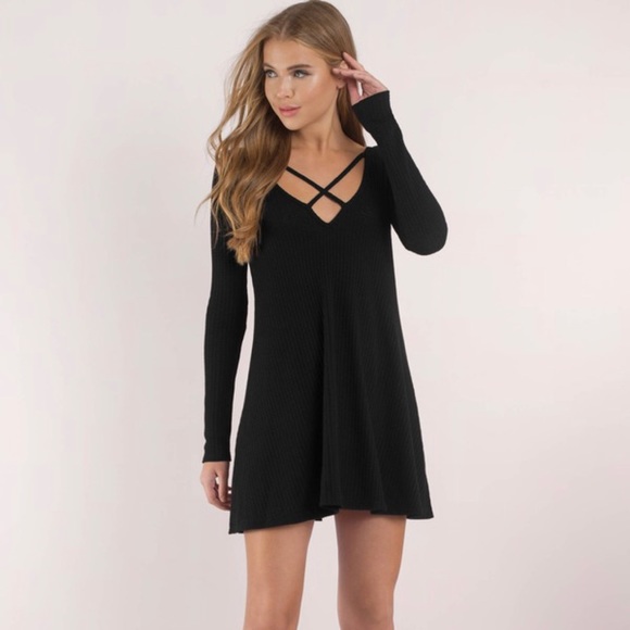 Tobi Dresses & Skirts - Tobi Swing Dress (Black) Tobi Dresses & Skirts - Tobi Swing Dress (Black)